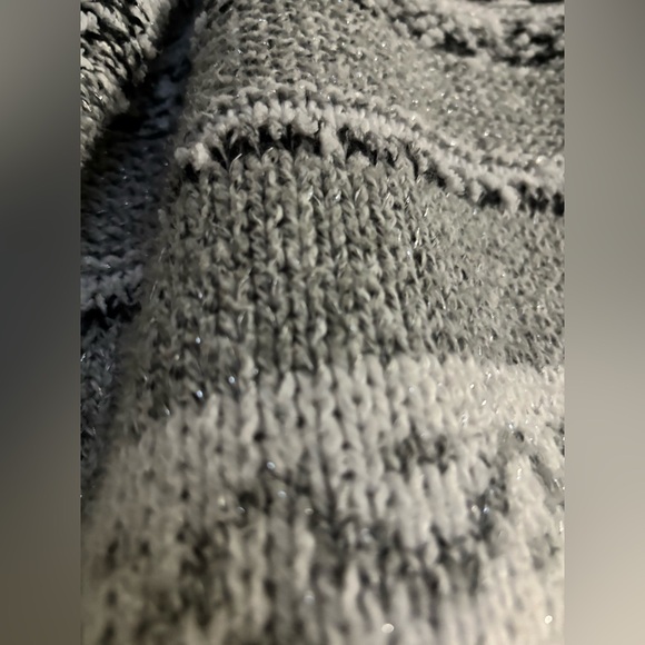 Dress Barn Heavy Sweater - Picture 6 of 6